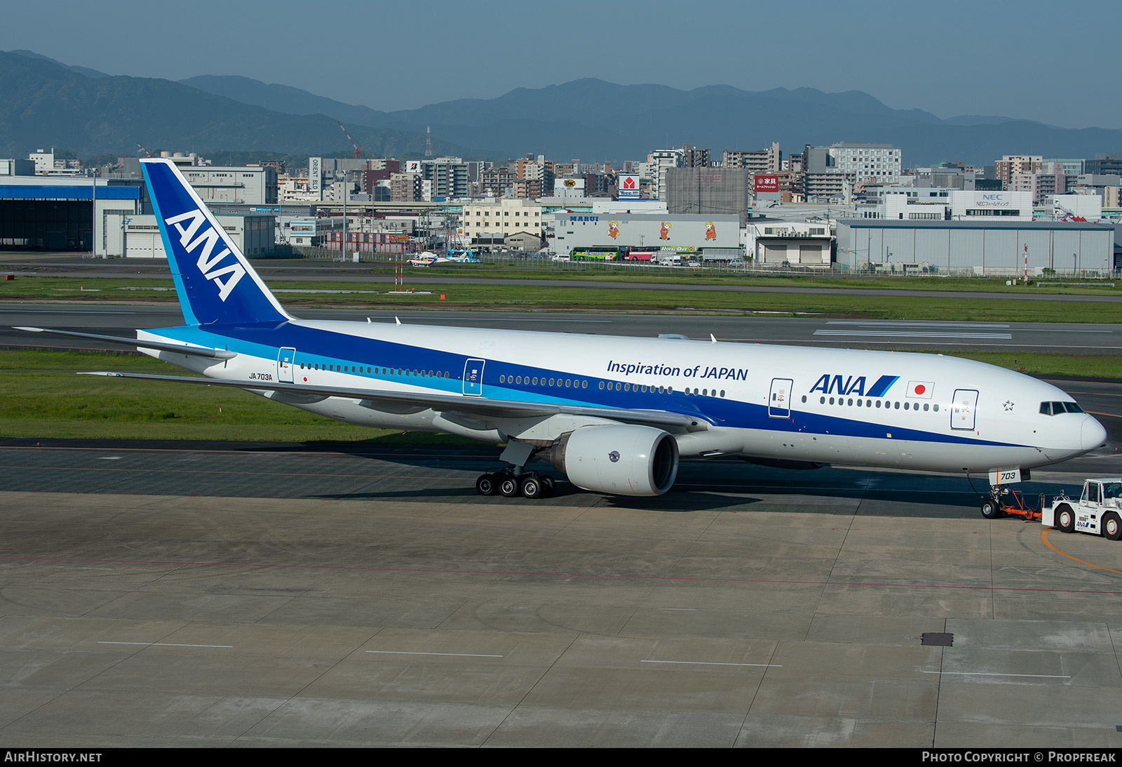 Aircraft Photo of JA703A | Boeing 777-281 | All Nippon Airways - ANA | AirHistory.net #577694