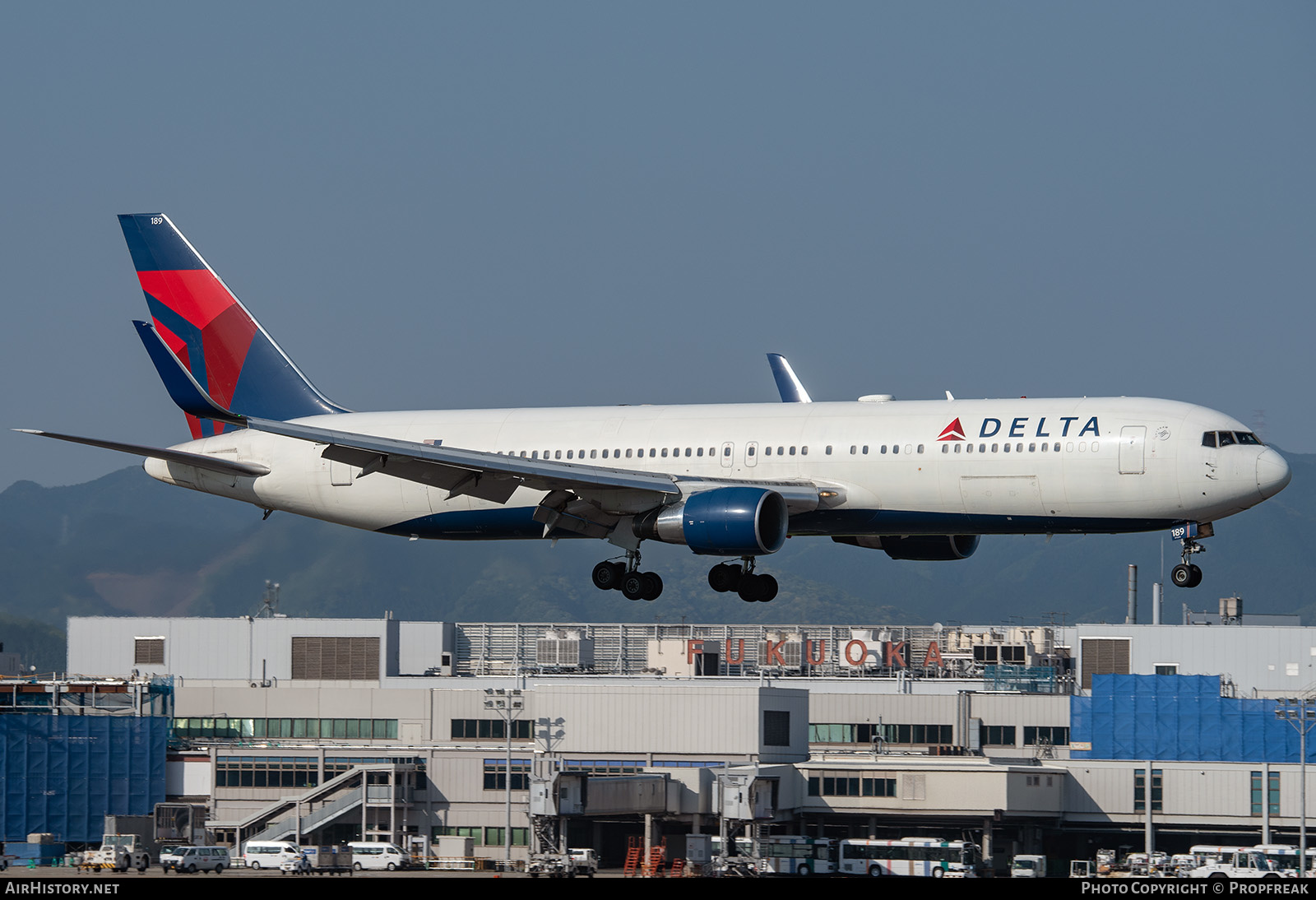 Aircraft Photo of N189DN | Boeing 767-332/ER | Delta Air Lines | AirHistory.net #577696
