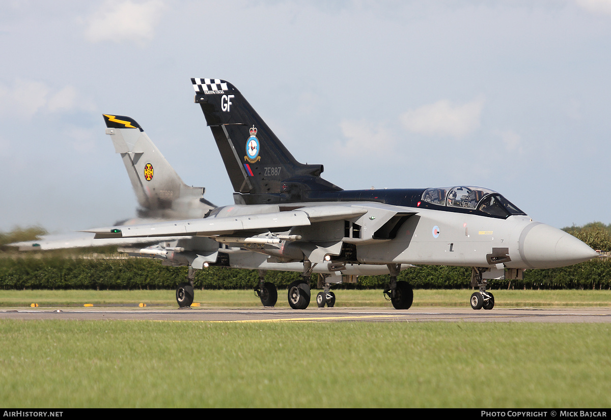 Aircraft Photo of ZE887 | Panavia Tornado F3 | UK - Air Force | AirHistory.net #577703