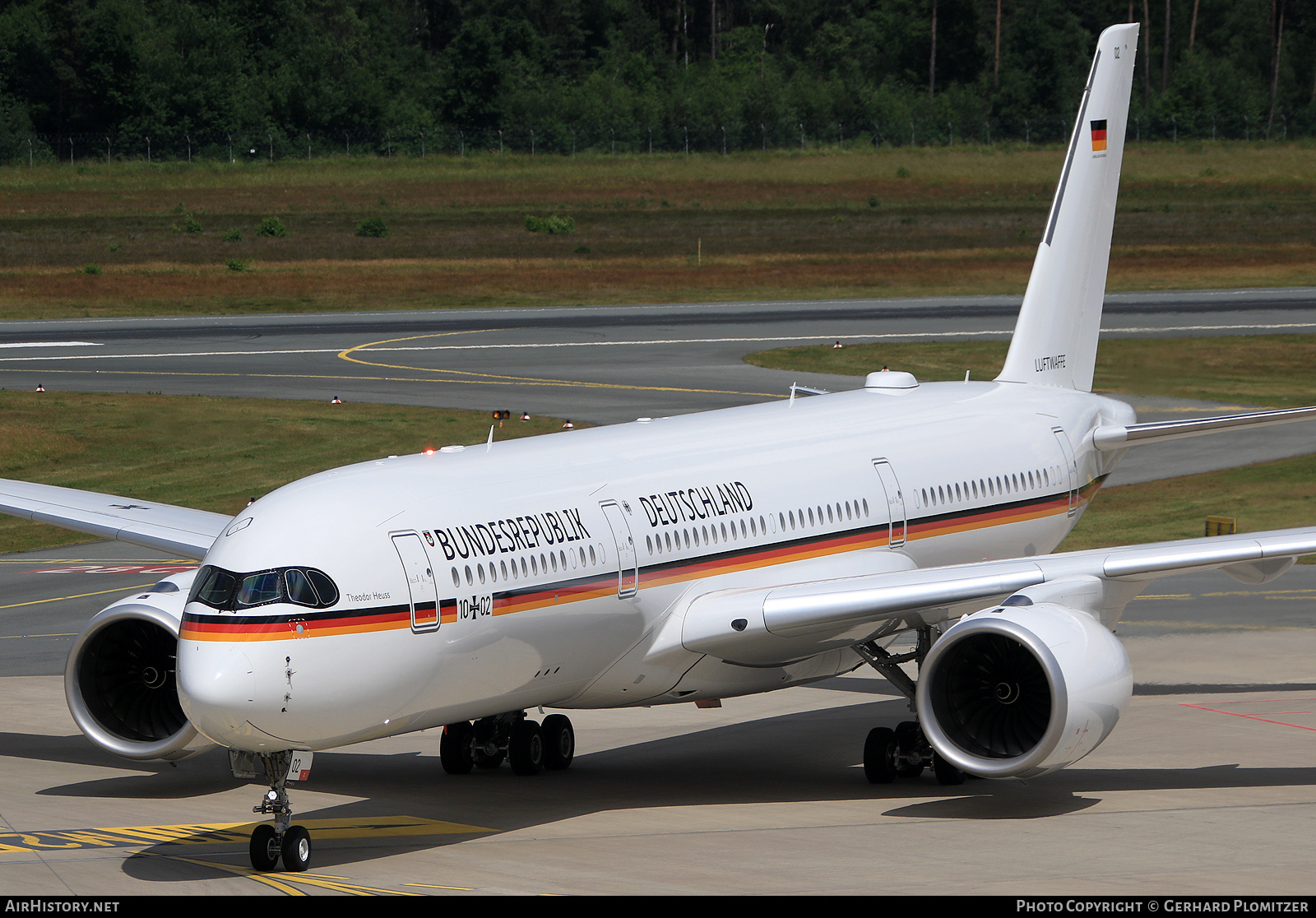 Aircraft Photo of 1002 | Airbus A350-941 | Germany - Air Force | AirHistory.net #577769