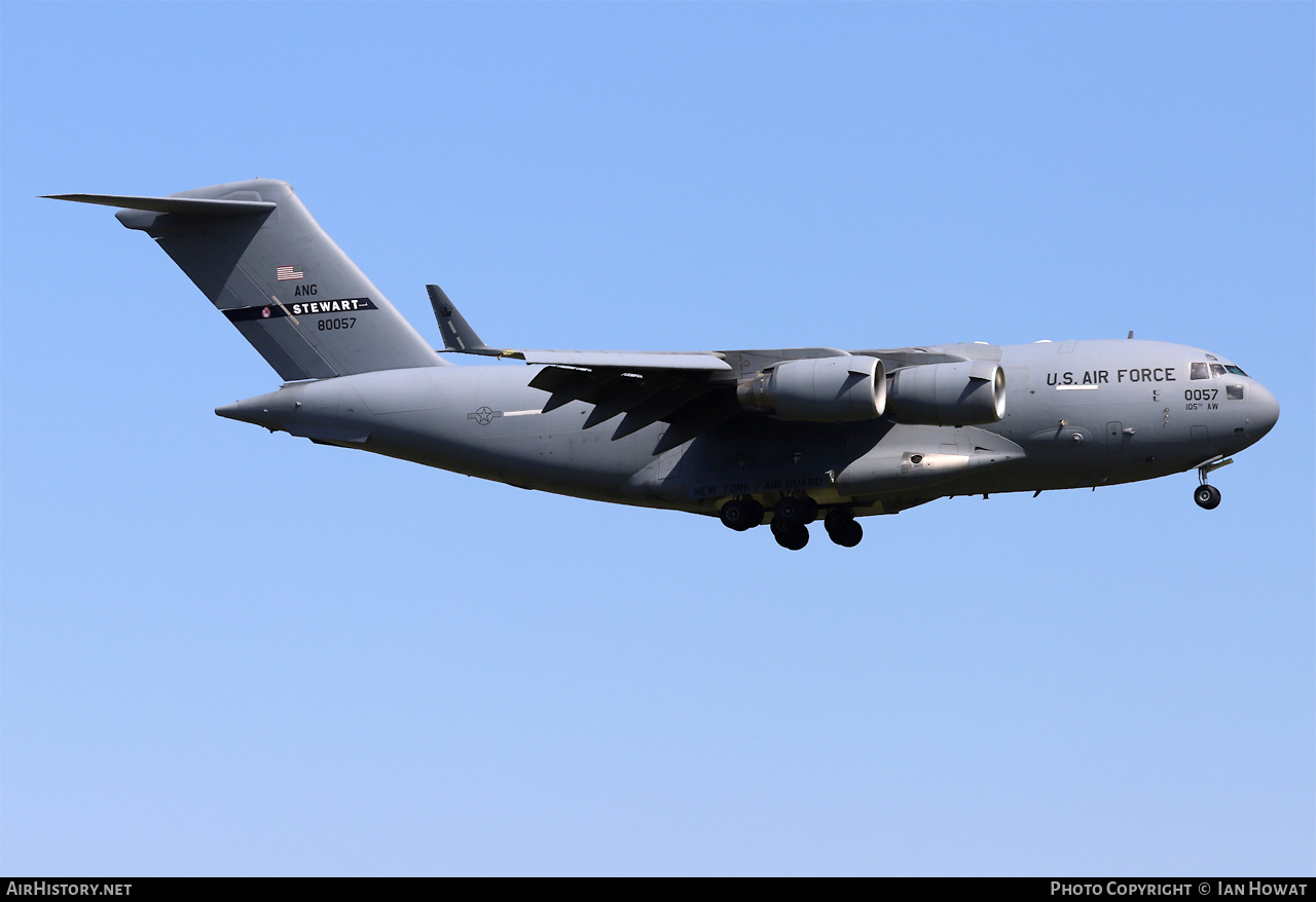 Aircraft Photo of 98-0057 / 80057 | Boeing C-17A Globemaster III | USA - Air Force | AirHistory.net #577911
