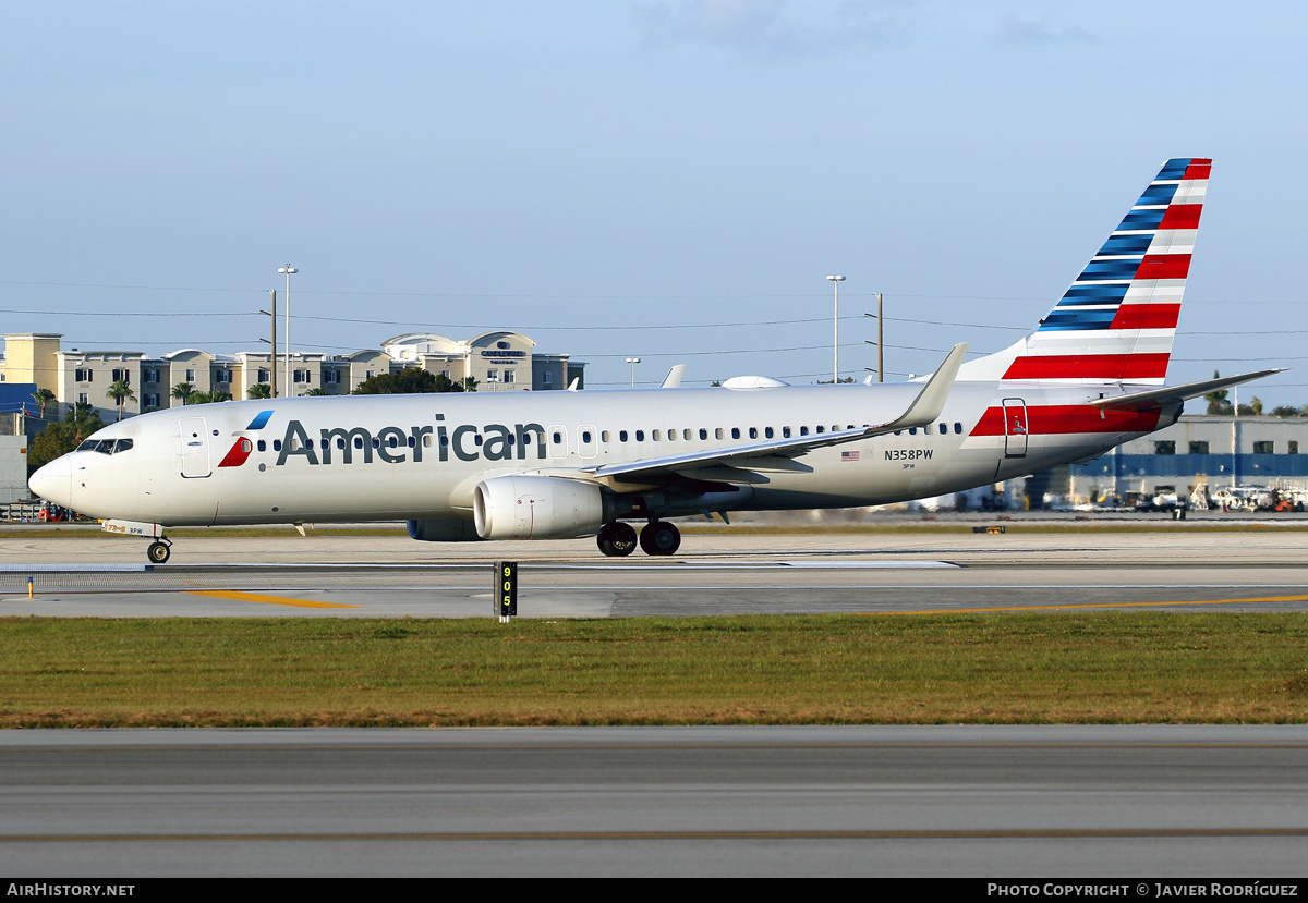 Aircraft Photo of N358PW | Boeing 737-823 | American Airlines | AirHistory.net #577916