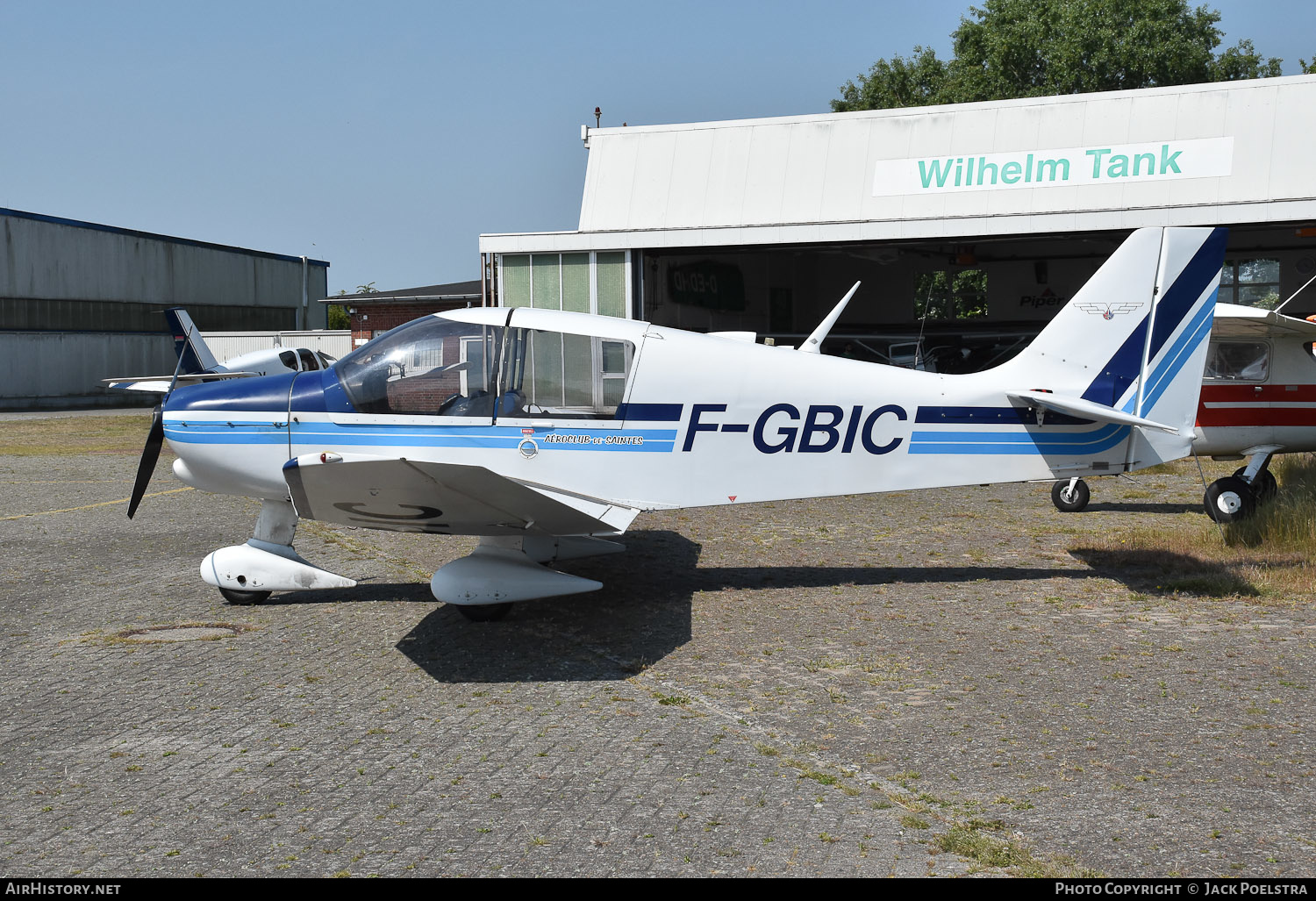Aircraft Photo of F-GBIC | Robin DR-400-108 Dauphin 80 | Aeroclub de Saintes | AirHistory.net #577945