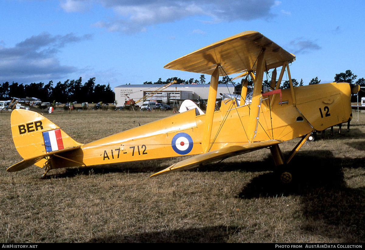 Aircraft Photo of ZK-BER / BER / A17-712 | De Havilland D.H. 82A Tiger Moth | Australia - Air Force | AirHistory.net #578049