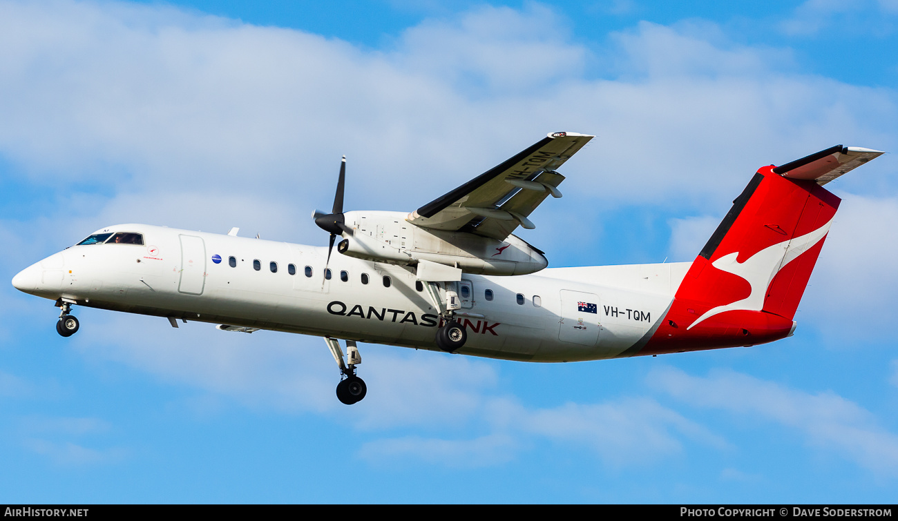 Aircraft Photo of VH-TQM | Bombardier DHC-8-315Q Dash 8 | QantasLink | AirHistory.net #578054