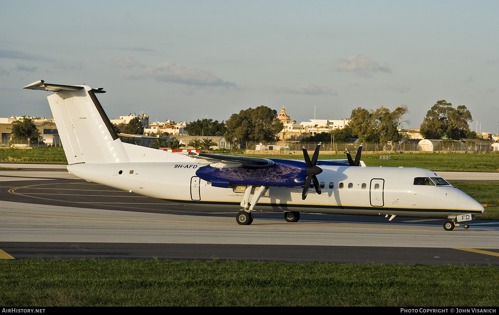 Aircraft Photo of 9H-AFD | De Havilland Canada DHC-8-311 Dash 8 | AirHistory.net #578056