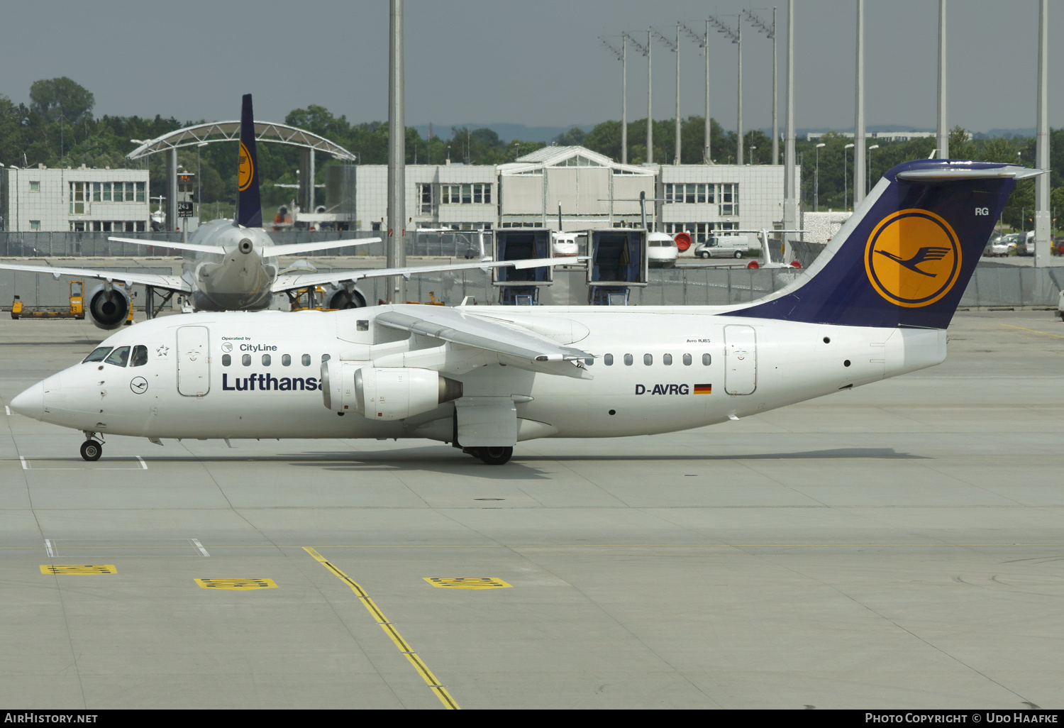 Aircraft Photo of D-AVRG | British Aerospace Avro 146-RJ85 | Lufthansa Regional | AirHistory.net #578069