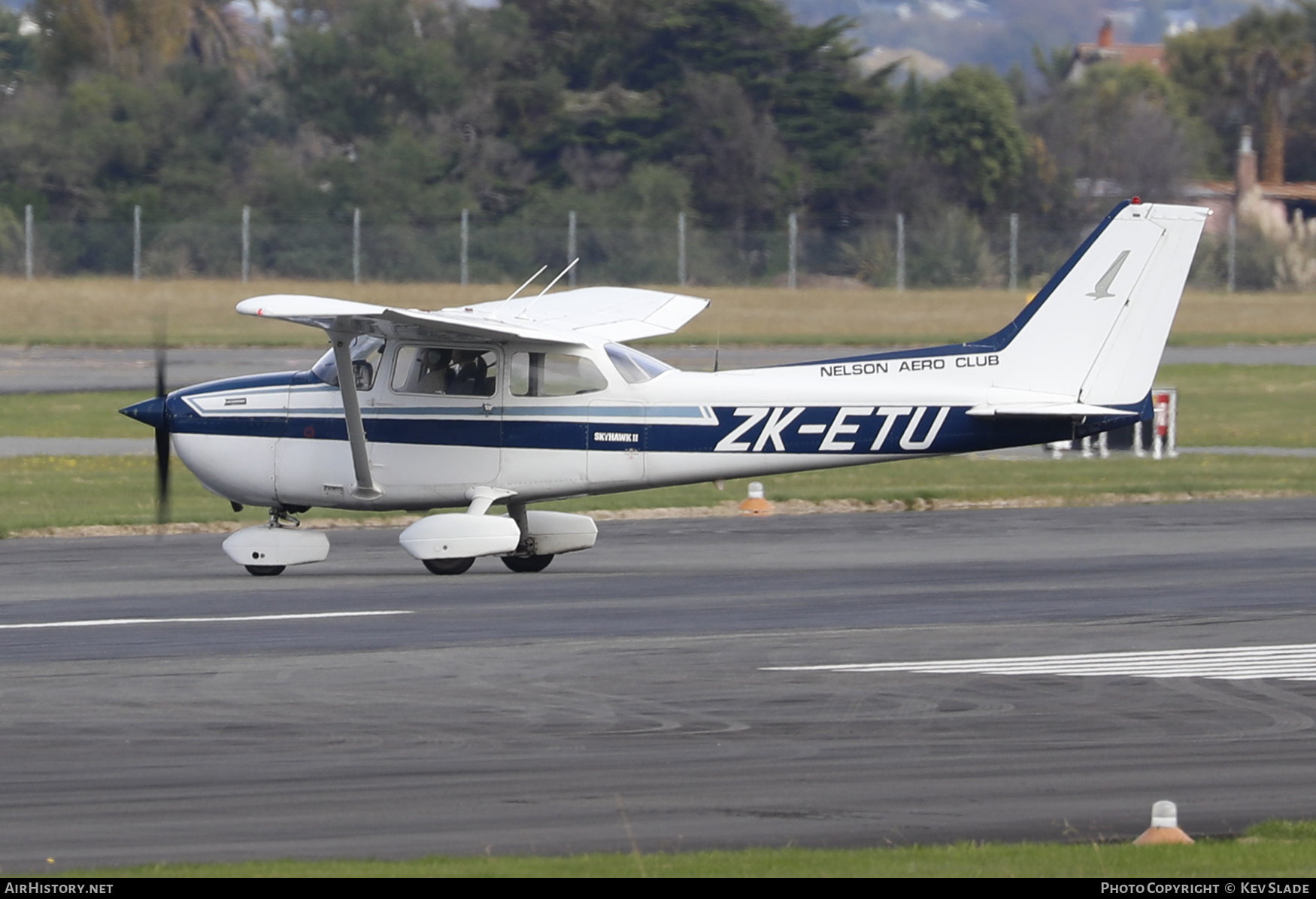 Aircraft Photo of ZK-ETU | Cessna 172P Skyhawk II | Nelson Aero Club | AirHistory.net #578152