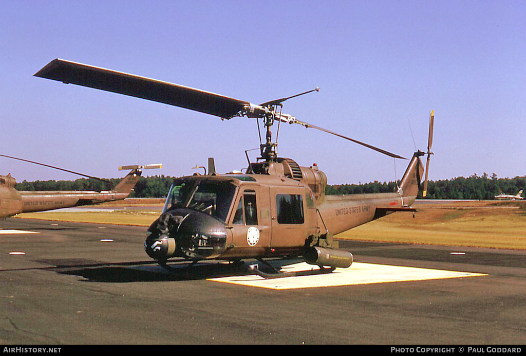 Aircraft Photo of 64-14190 / 14190 | Bell UH-1M Iroquois | USA - Army | AirHistory.net #578216