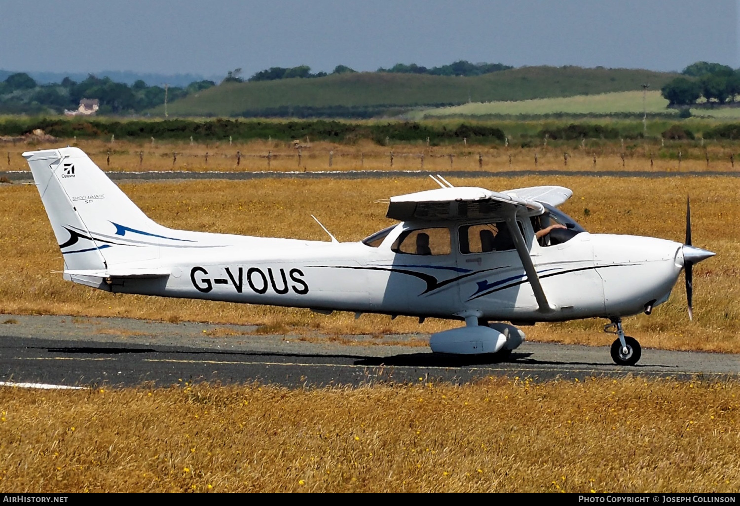 Aircraft Photo of G-VOUS | Cessna 172S Skyhawk SP | AirHistory.net #578217