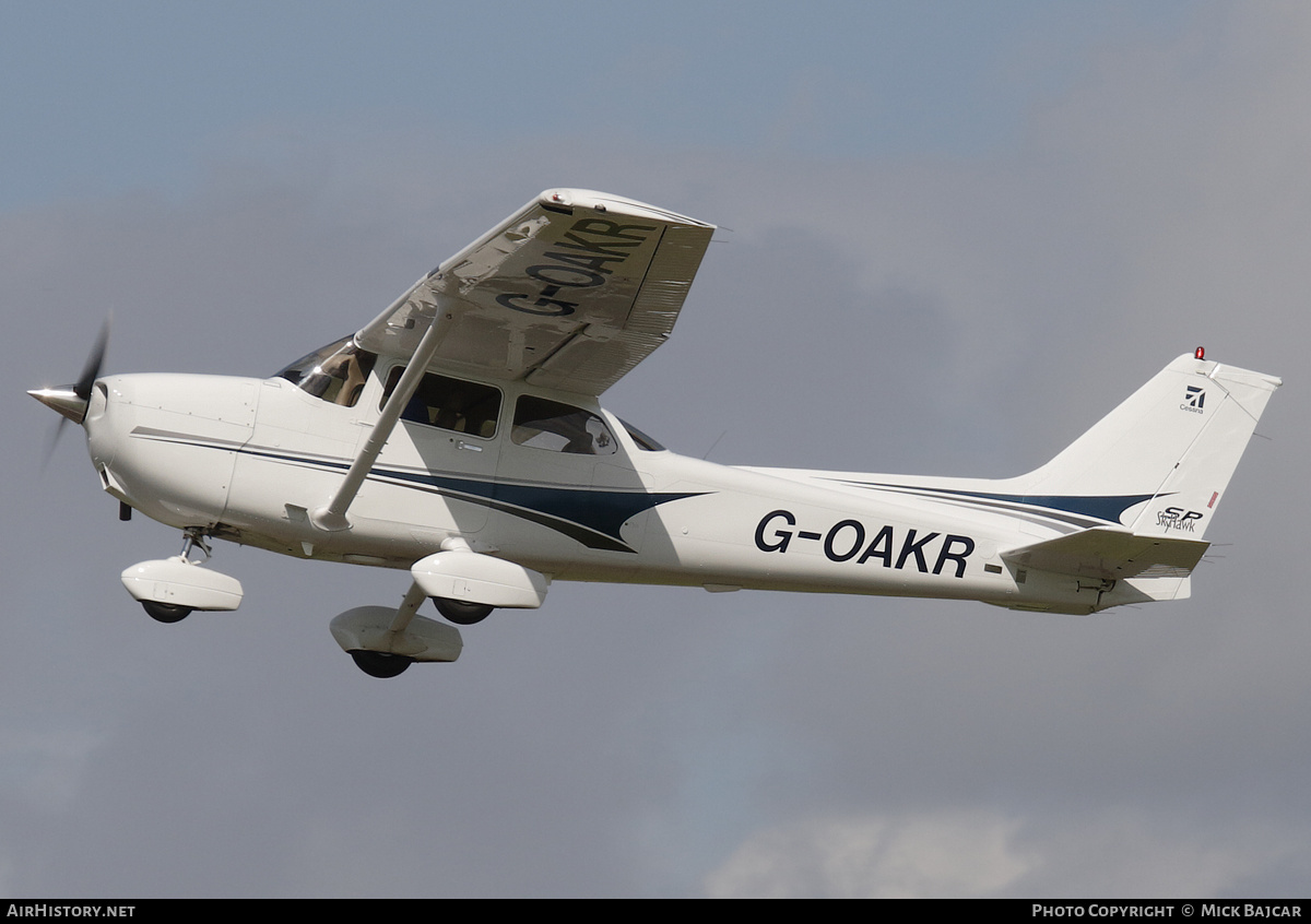 Aircraft Photo of G-OAKR | Cessna 172S Skyhawk | AirHistory.net #578237