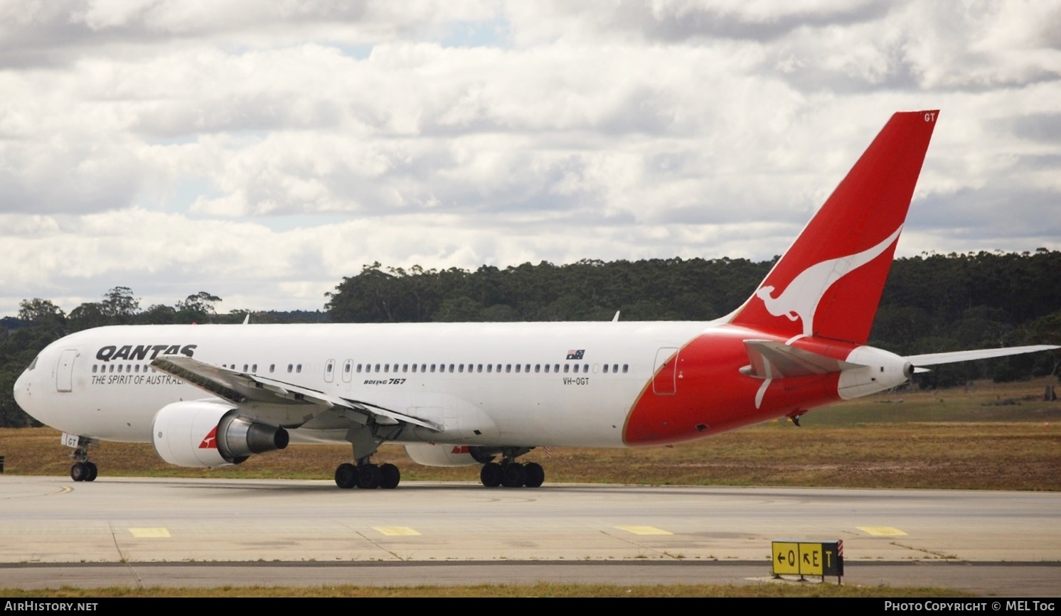 Aircraft Photo of VH-OGT | Boeing 767-338/ER | Qantas | AirHistory.net #578253