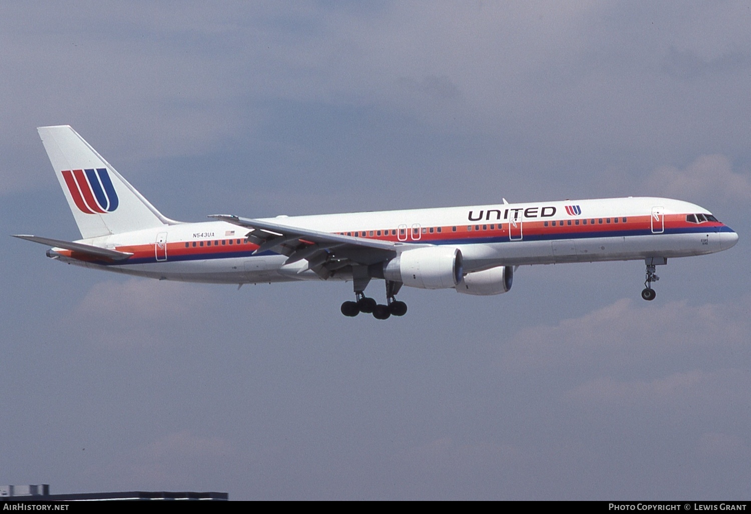 Aircraft Photo of N543UA | Boeing 757-222 | United Airlines | AirHistory.net #578324