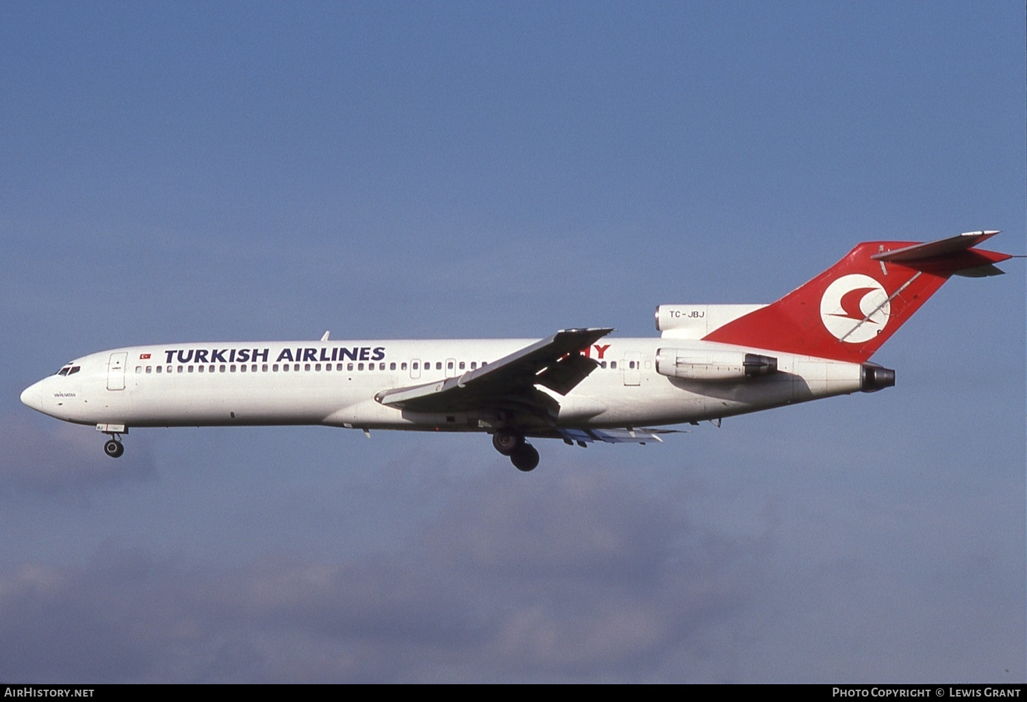 Aircraft Photo of TC-JBJ | Boeing 727-2F2/Adv | THY Türk Hava Yolları - Turkish Airlines | AirHistory.net #578357