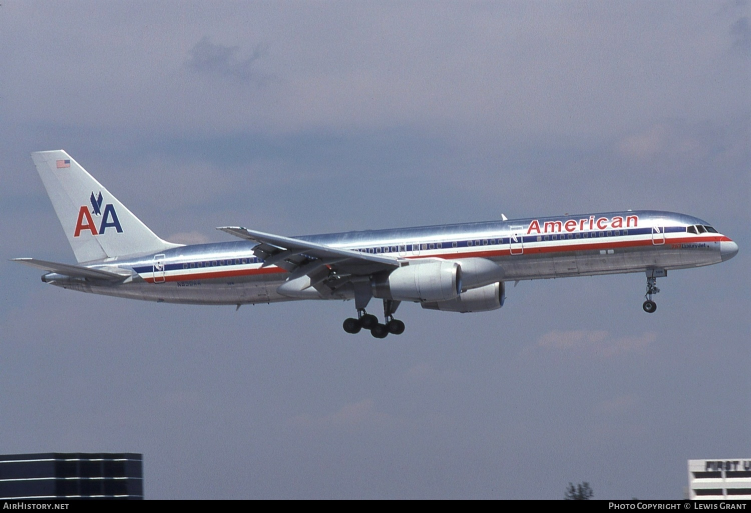 Aircraft Photo of N650AA | Boeing 757-223 | American Airlines | AirHistory.net #578359