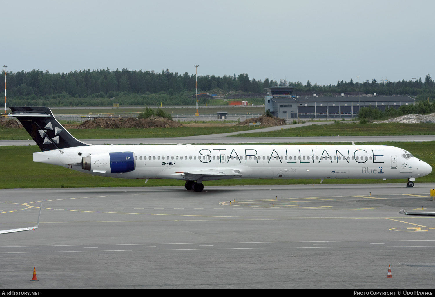 Aircraft Photo of OH-BLF | McDonnell Douglas MD-90-30 | Blue1 | AirHistory.net #578372