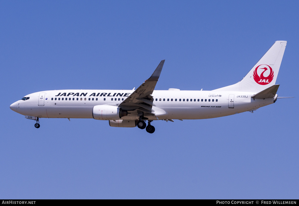 Aircraft Photo of JA339J | Boeing 737-846 | Japan Airlines - JAL | AirHistory.net #578549