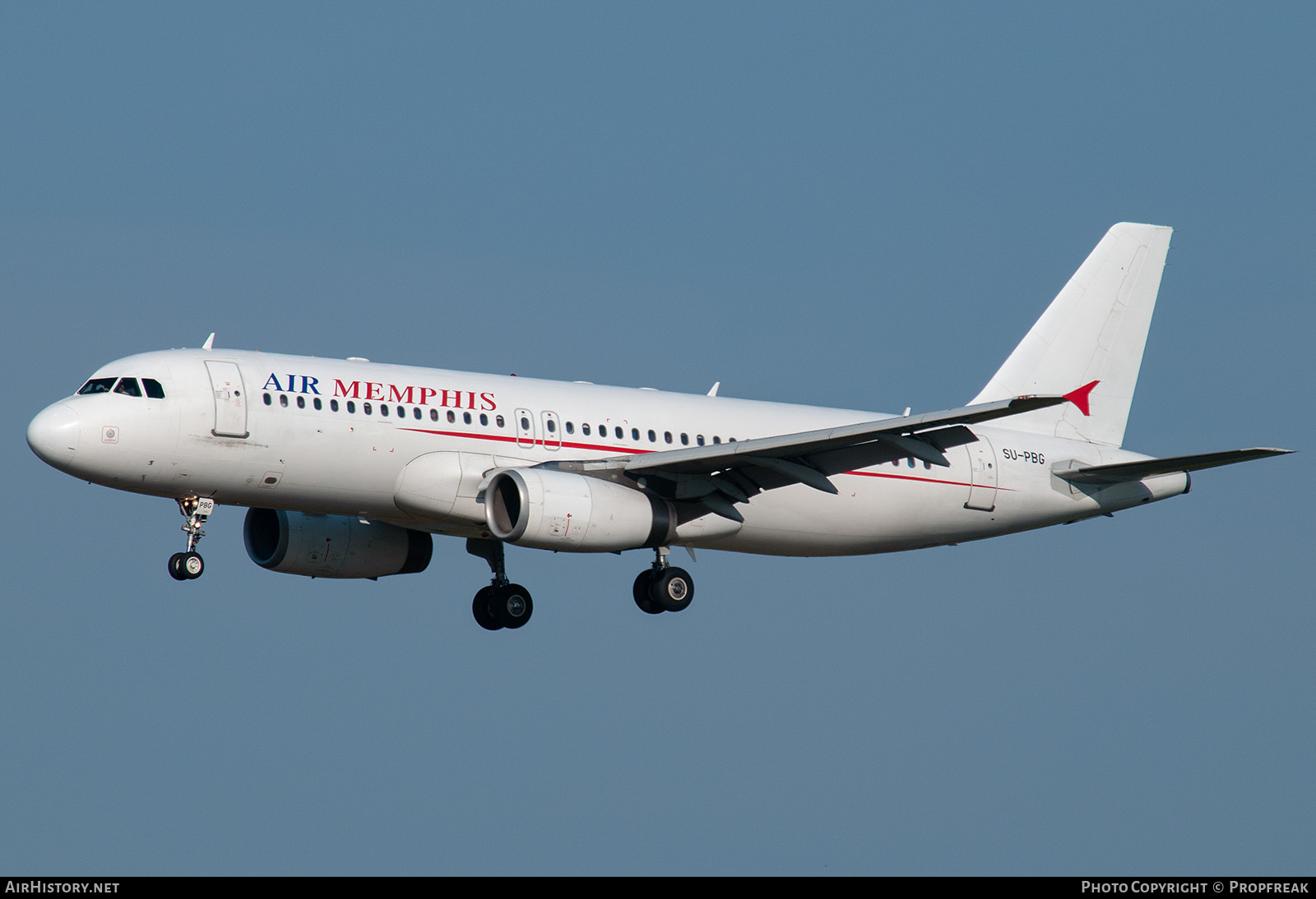 Aircraft Photo of SU-PBG | Airbus A320-233 | Air Memphis | AirHistory.net #578602