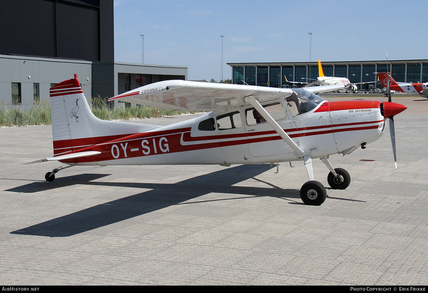Aircraft Photo of OY-SIG | Cessna 180J Skywagon 180 | AirHistory.net #578764