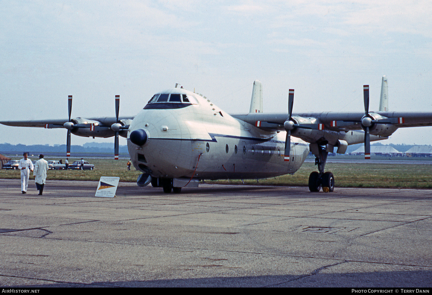 Aircraft Photo of XN814 | Armstrong Whitworth AW-660 Argosy E.1 | UK - Air Force | AirHistory.net #578786