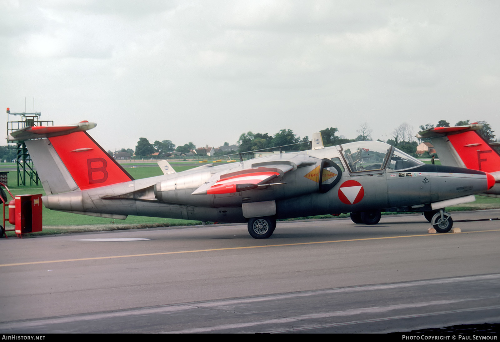 Aircraft Photo of RB-22 / B red | Saab 105OE | Austria - Air Force | AirHistory.net #578834