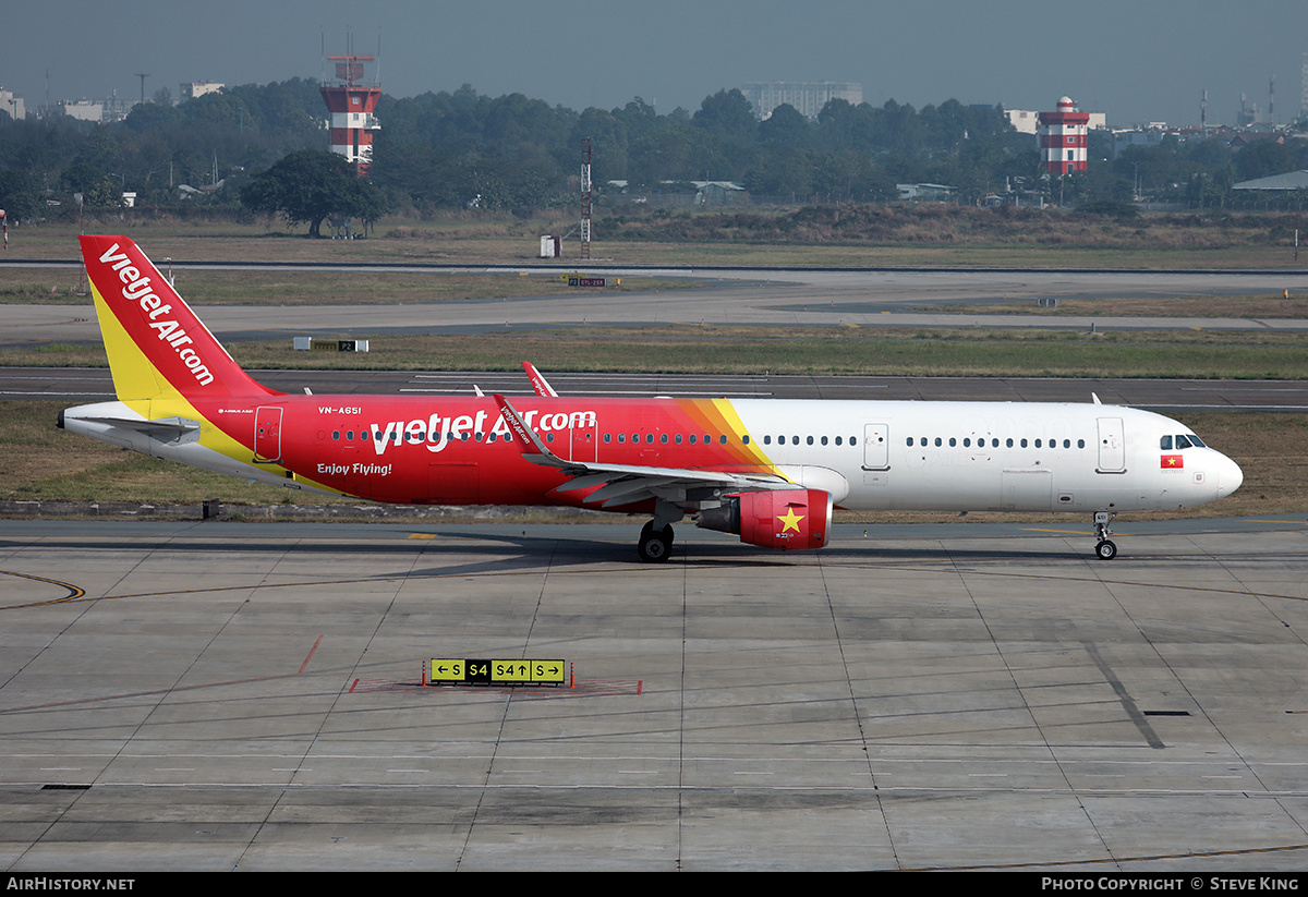 Aircraft Photo of VN-A651 | Airbus A321-211 | VietJet Air | AirHistory.net #578888