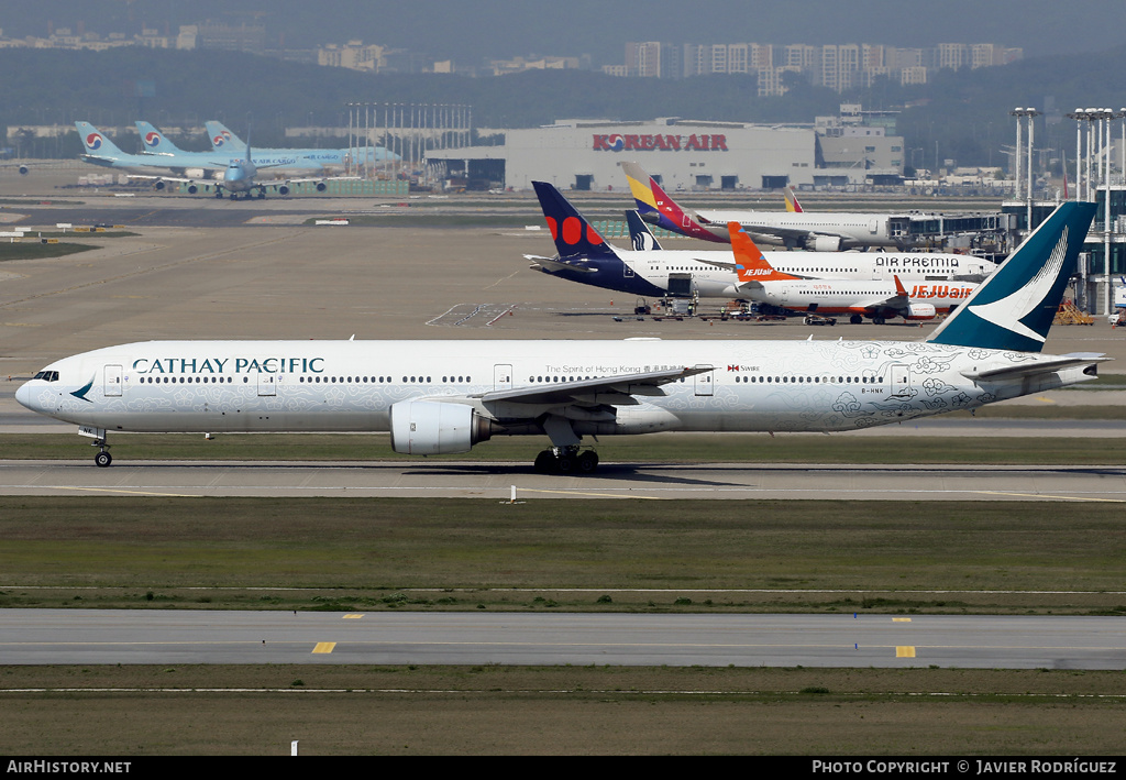 Aircraft Photo of B-HNK | Boeing 777-367 | Cathay Pacific Airways | AirHistory.net #578948