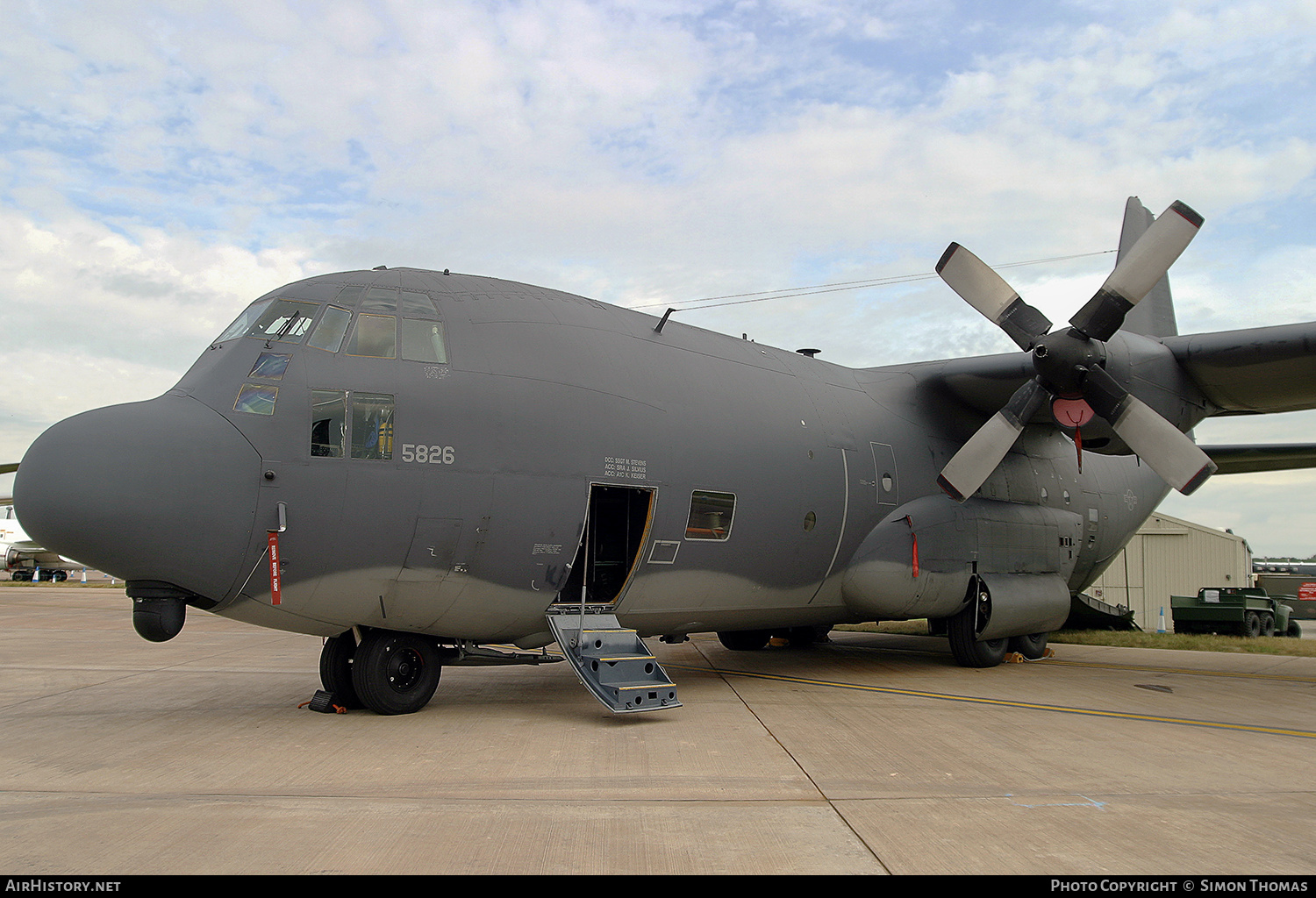 Aircraft Photo of 69-5826 / 95826 | Lockheed MC-130P Hercules (L-382) | USA - Air Force | AirHistory.net #578949