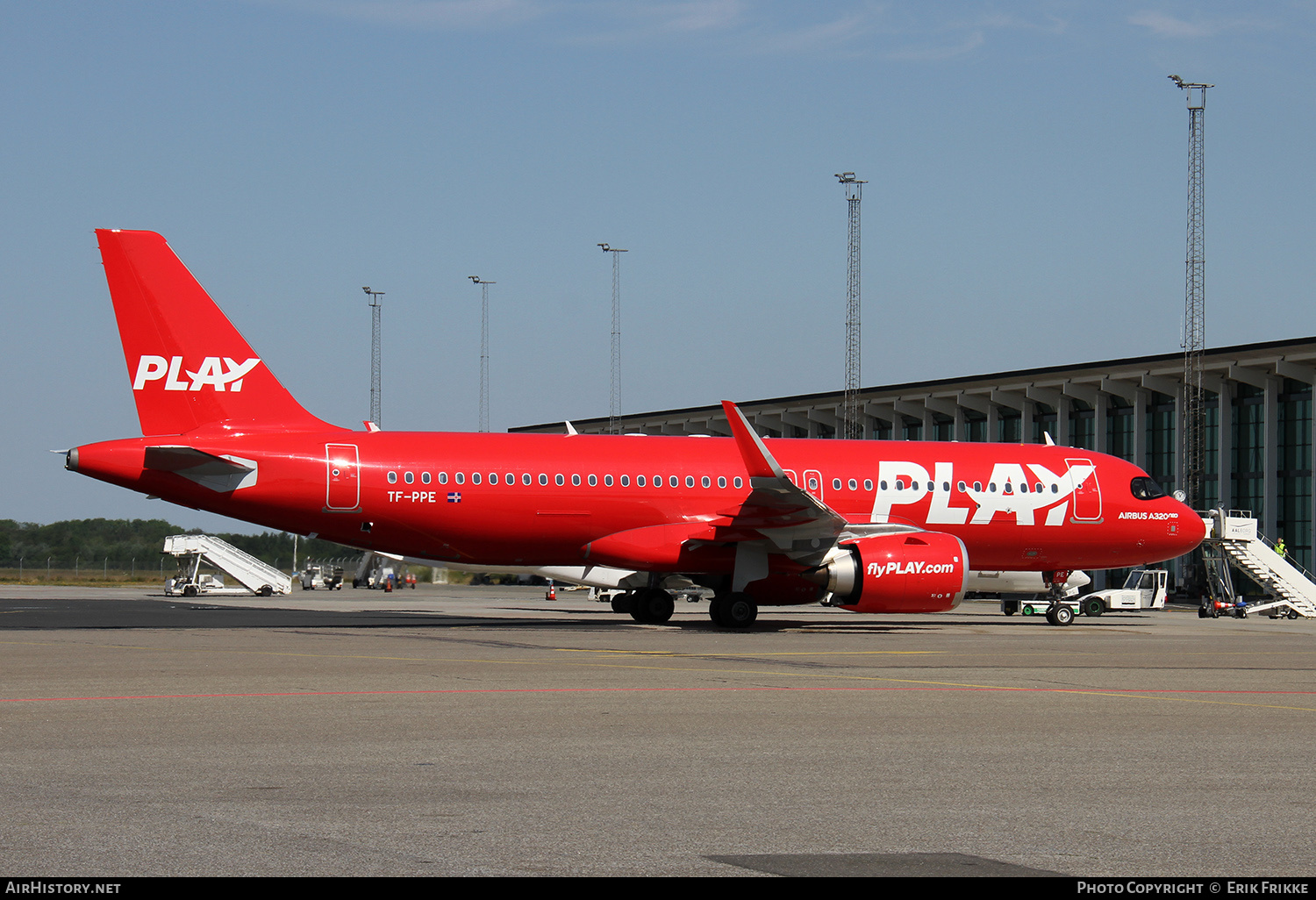 Aircraft Photo of TF-PPE | Airbus A320-251N | Play | AirHistory.net #579000