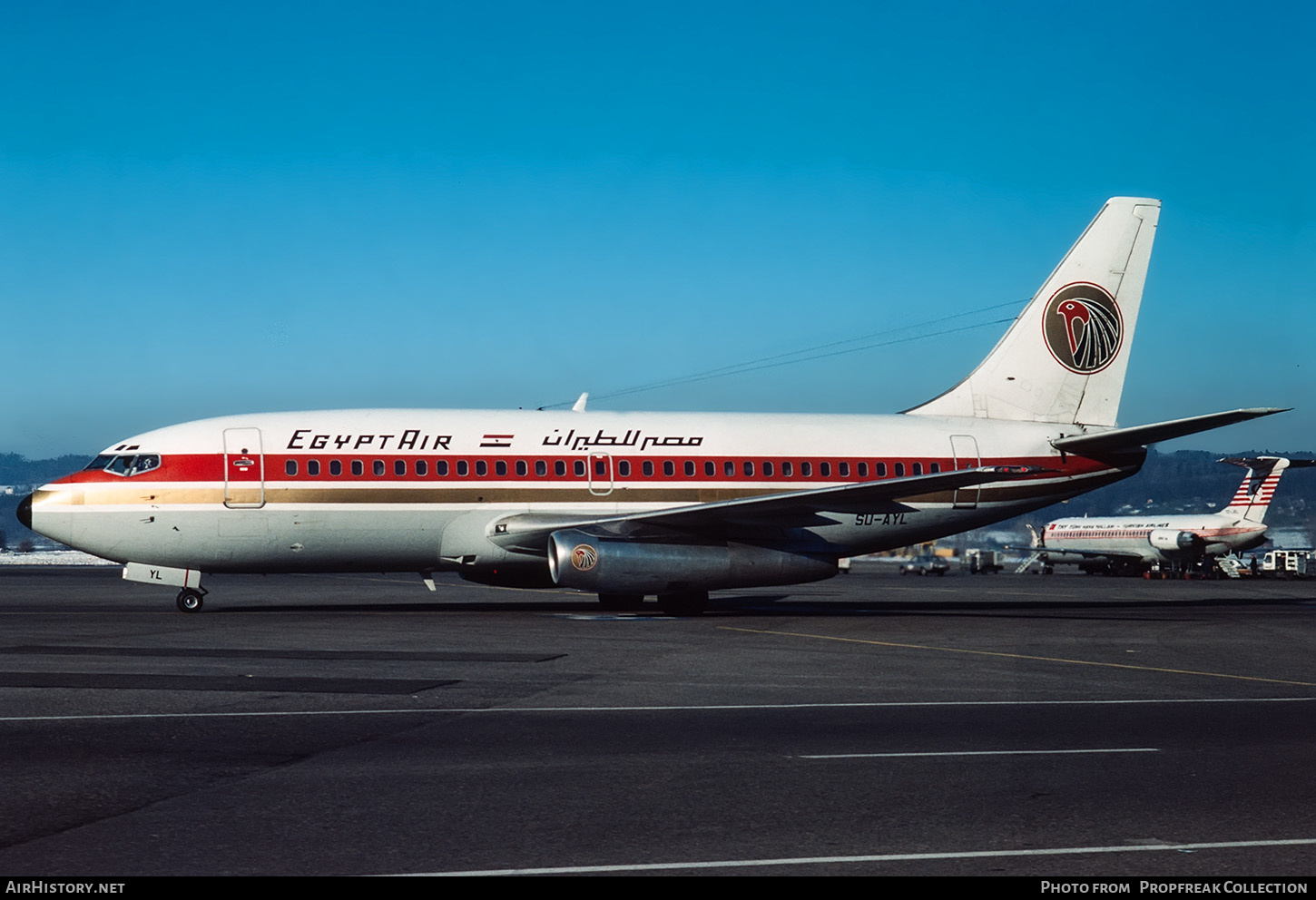 Aircraft Photo of SU-AYL | Boeing 737-266/Adv | EgyptAir | AirHistory.net #579032