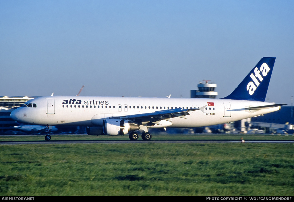 Aircraft Photo of TC-ABH | Airbus A320-212 | Alfa Airlines | AirHistory.net #579129