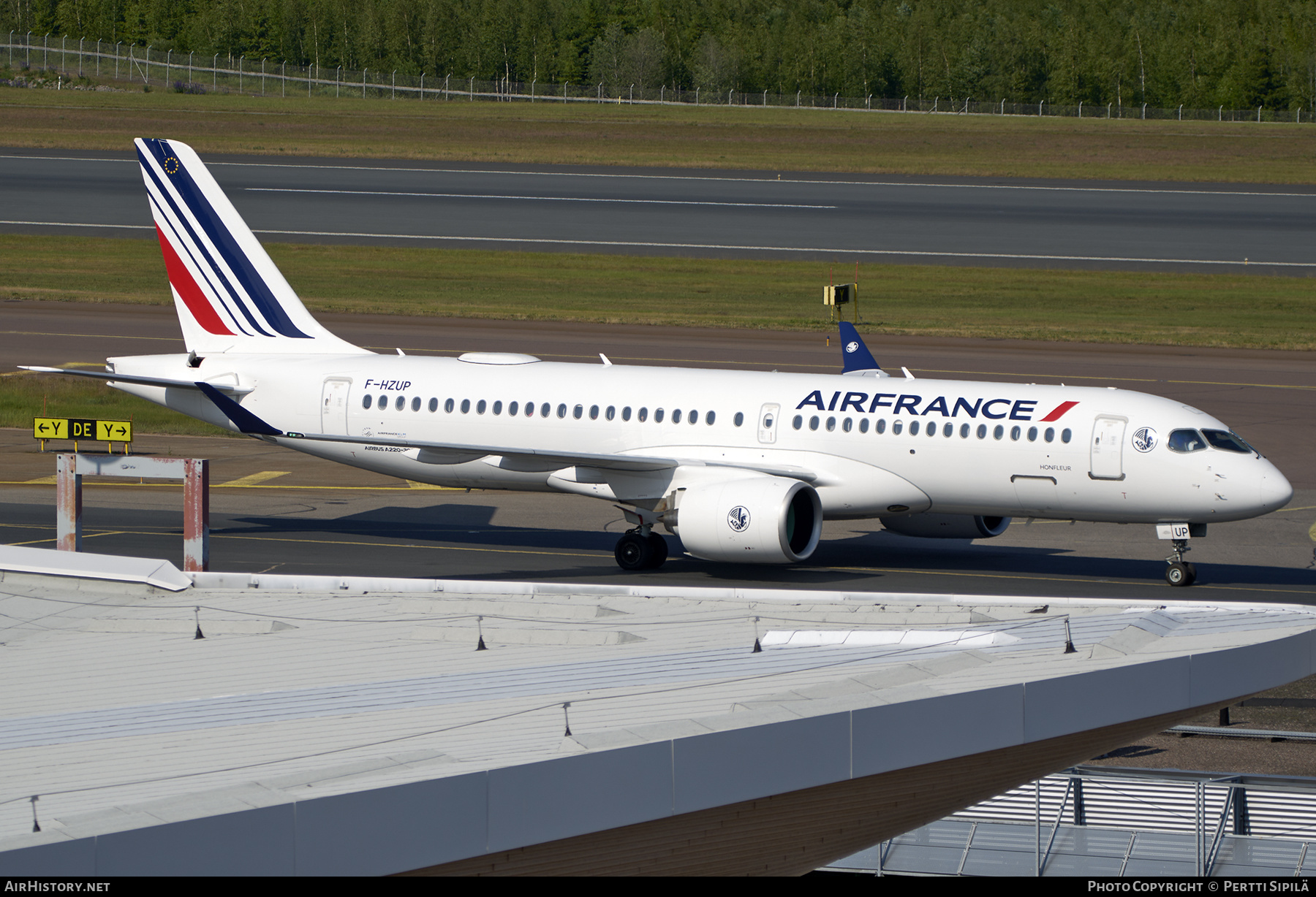 Aircraft Photo of F-HZUP | Airbus A220-371 (BD-500-1A11) | Air France | AirHistory.net #579133