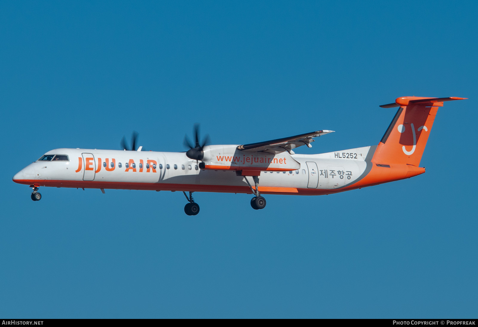 Aircraft Photo of HL5252 | Bombardier DHC-8-402 Dash 8 | Jeju Air | AirHistory.net #579253