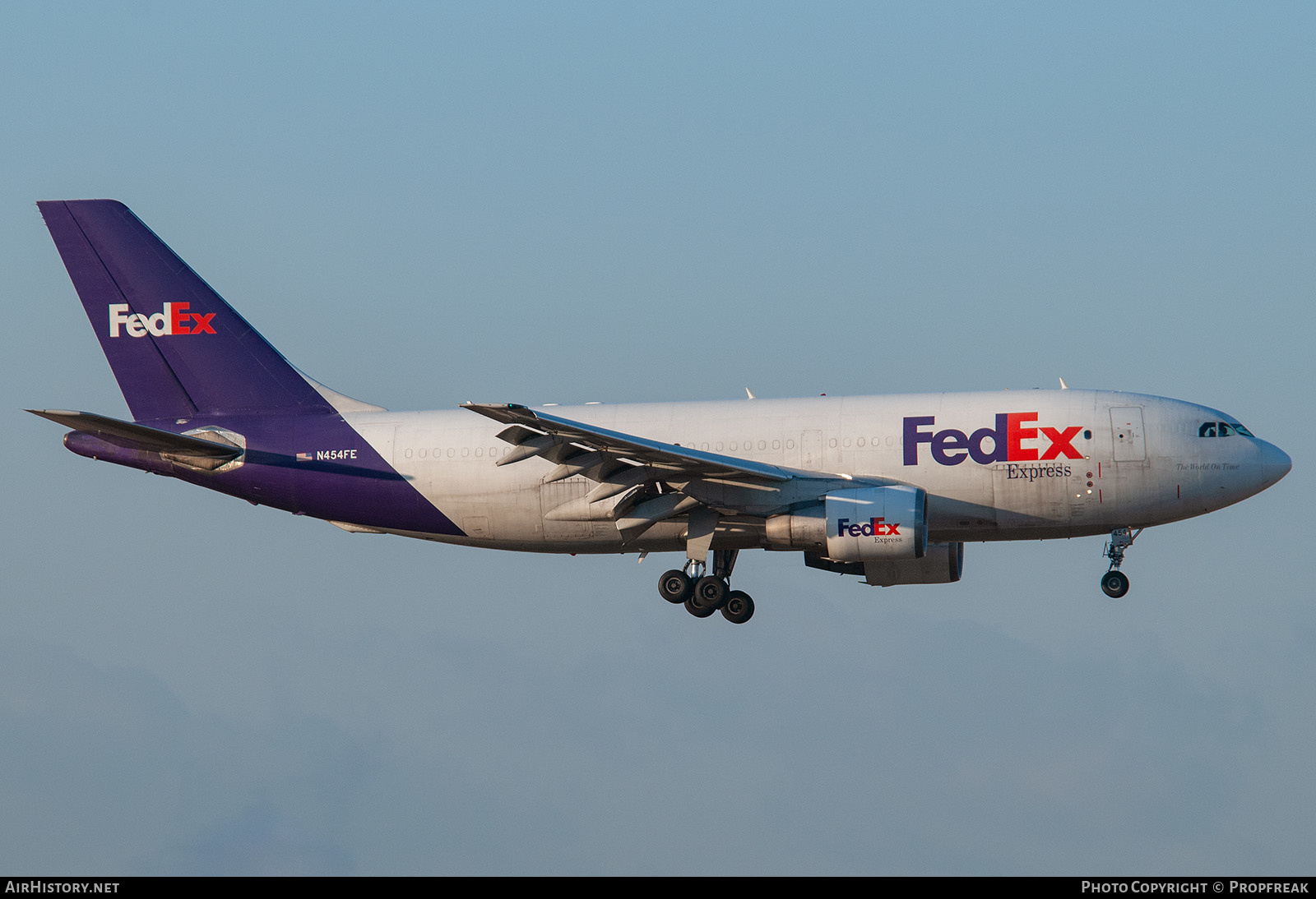 Aircraft Photo of N454FE | Airbus A310-222/F | FedEx Express | AirHistory.net #579264