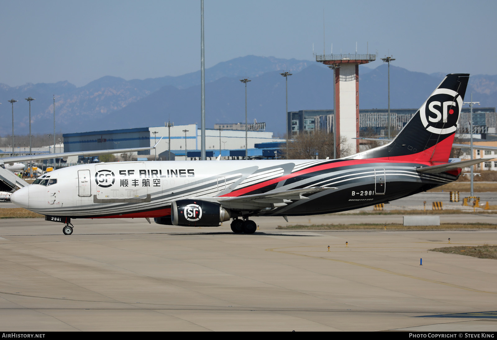 Aircraft Photo of B-2981 | Boeing 737-3W0(SF) | SF Airlines | AirHistory.net #579298