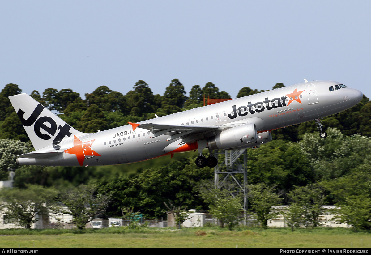 Aircraft Photo of JA09JJ | Airbus A320-232 | Jetstar Airways | AirHistory.net #579331
