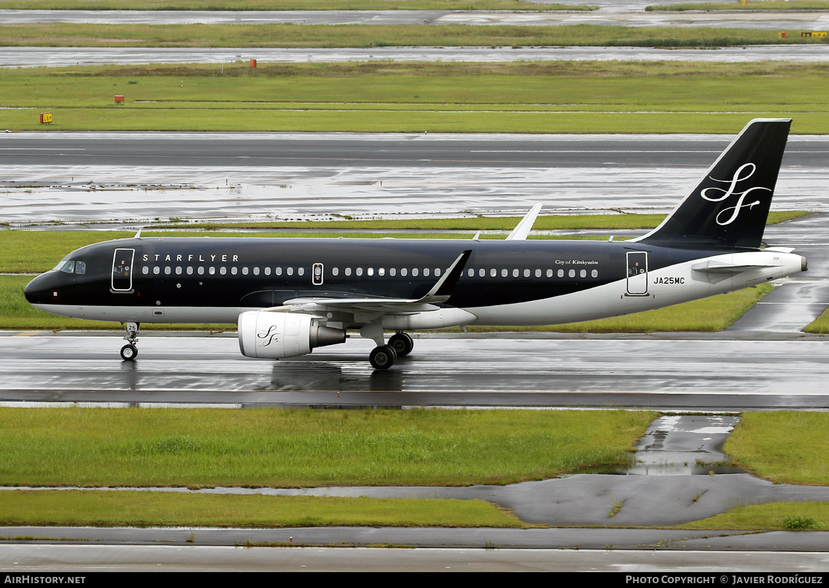 Aircraft Photo of JA25MC | Airbus A320-214 | StarFlyer | AirHistory.net #579347