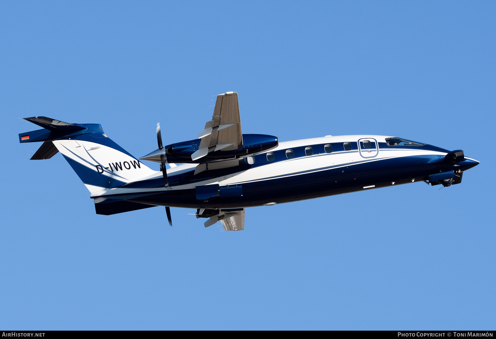 Aircraft Photo of D-IWOW | Piaggio P-180 Avanti II | AirHistory.net #579399