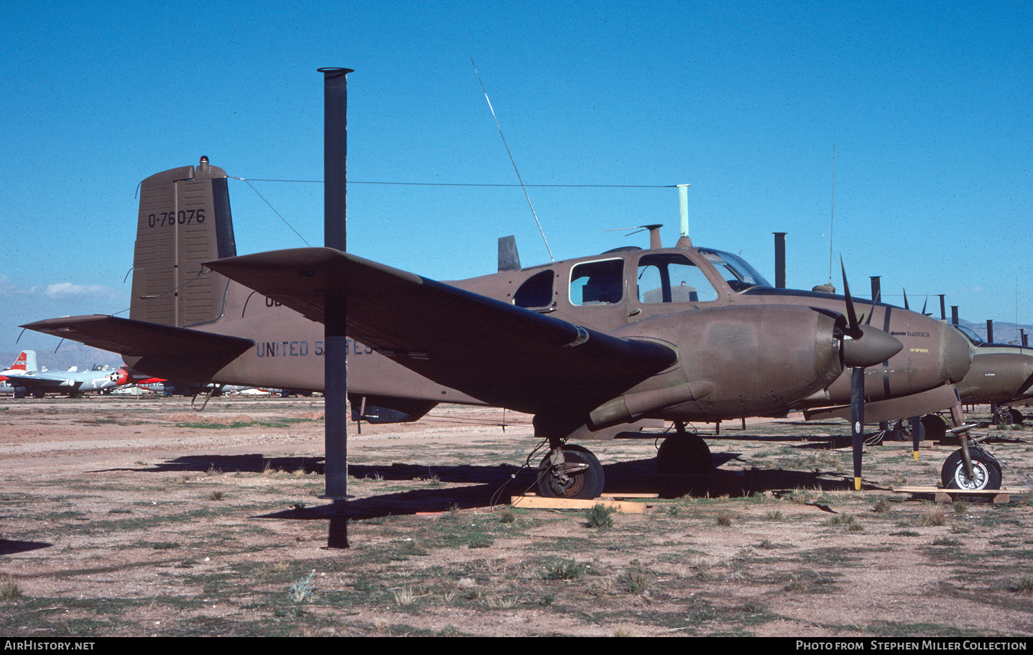 Aircraft Photo of 57-6076 / 0-76076 | Beech RU-8D Seminole (50) | USA - Army | AirHistory.net #579415