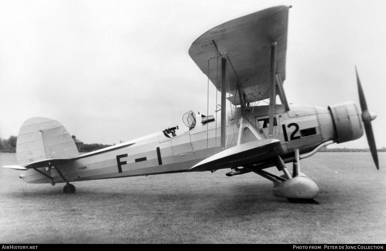 Aircraft Photo of F-1 | Fairey G.4/31 Mk2 | AirHistory.net #579450