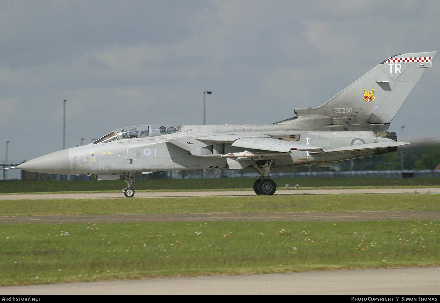 Aircraft Photo of ZE250 | Panavia Tornado F3 | UK - Air Force | AirHistory.net #579566