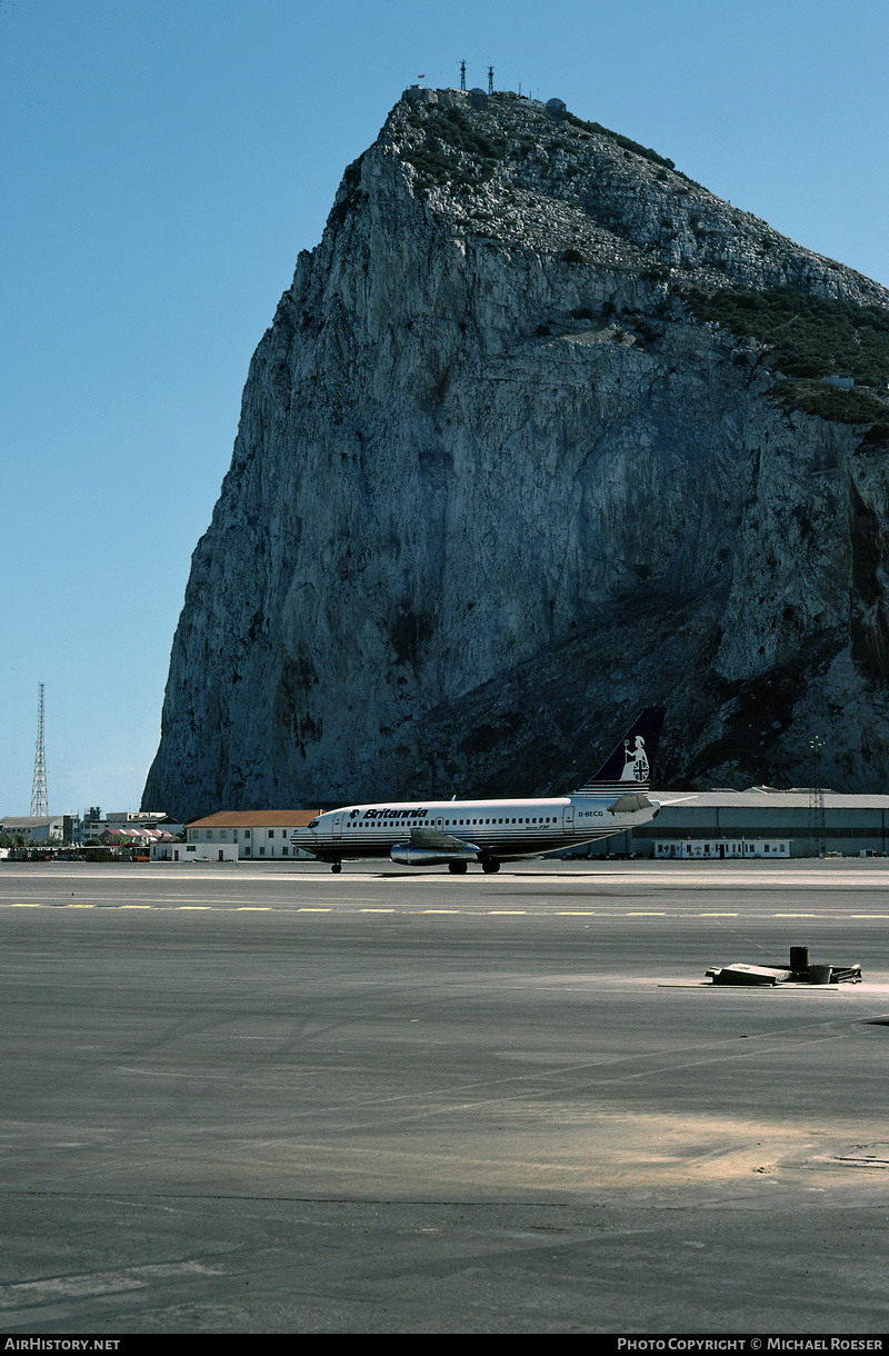 Airport photo of Gibraltar - North Front (LXGB / GIB) in Gibraltar | AirHistory.net #579572