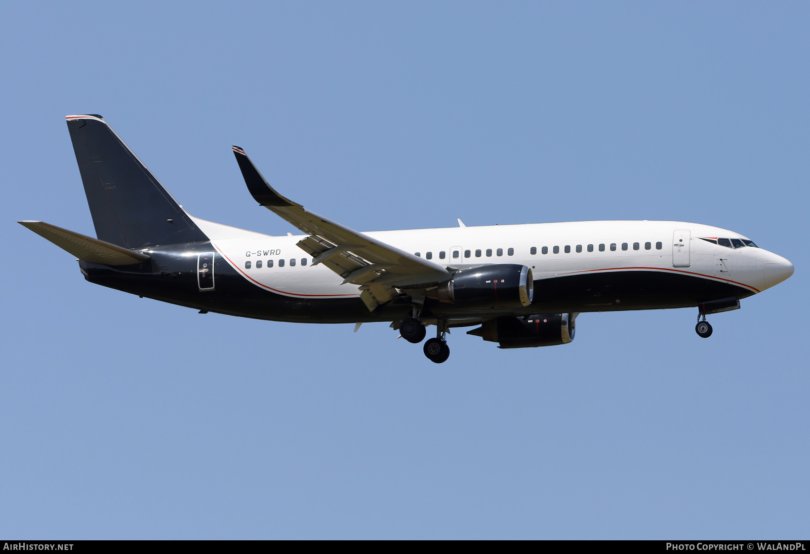 Aircraft Photo of G-SWRD | Boeing 737-3L9 | AirHistory.net #579622