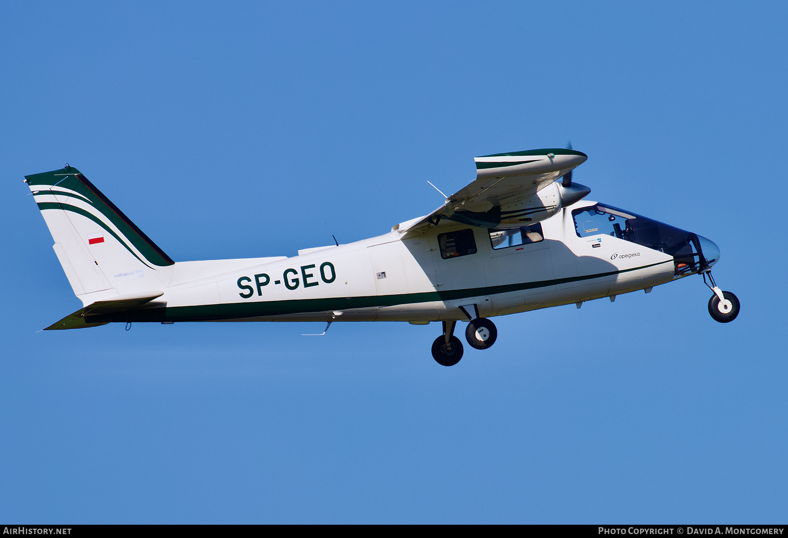 Aircraft Photo of SP-GEO | Vulcanair P-68 Observer 2 | Opegieka | AirHistory.net #579654