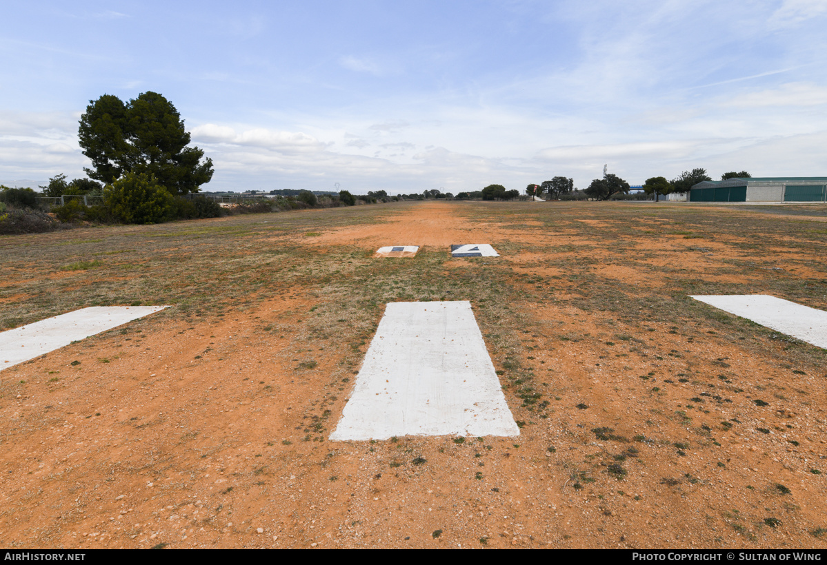 Airport photo of El Vendrell - Bellvei in Spain | AirHistory.net #579689