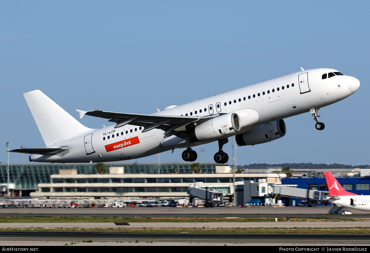 Aircraft Photo of YL-LCP | Airbus A320-232 | EasyJet | AirHistory.net #579865