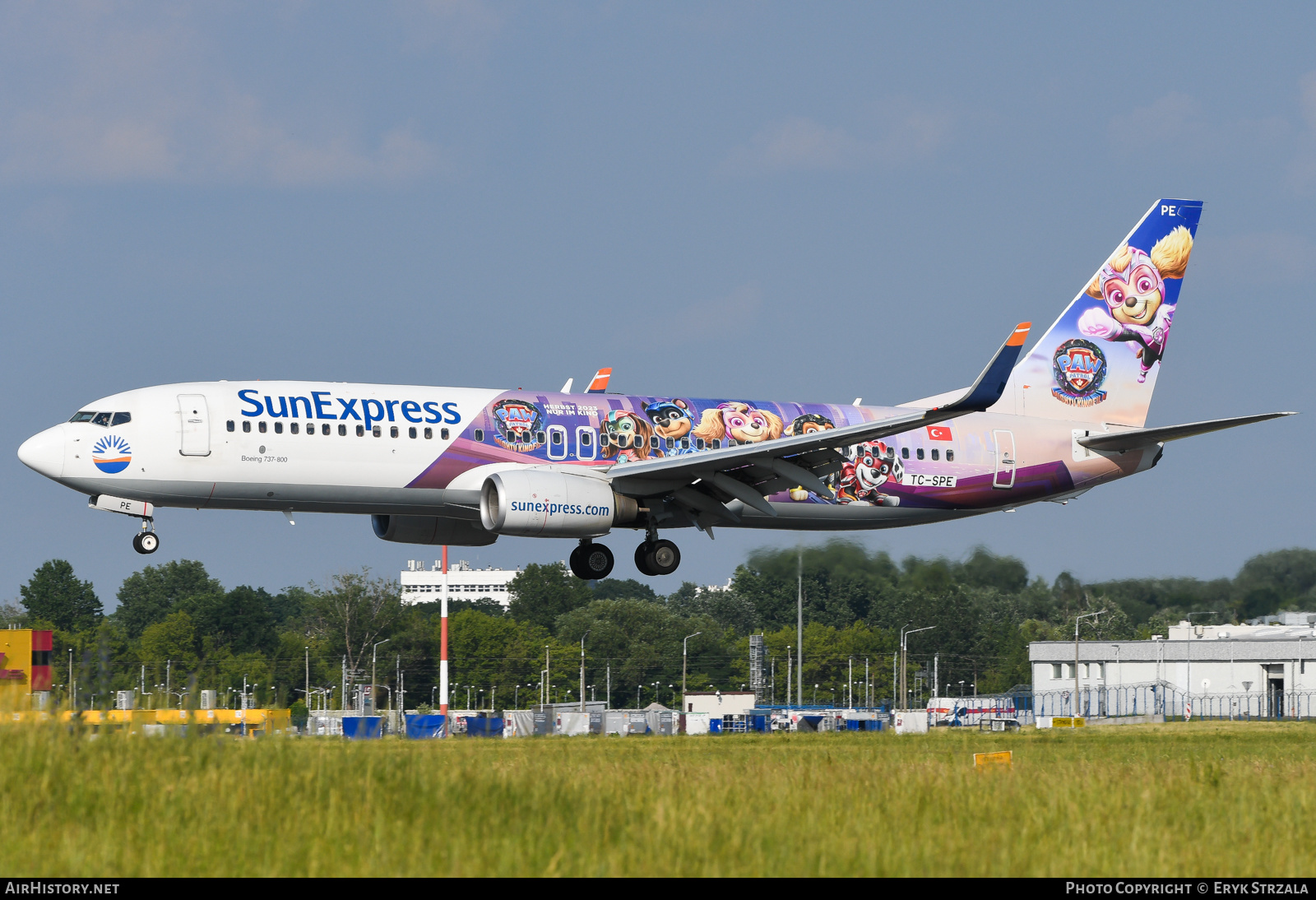 Aircraft Photo of TC-SPE | Boeing 737-8HC | SunExpress | AirHistory.net #579905