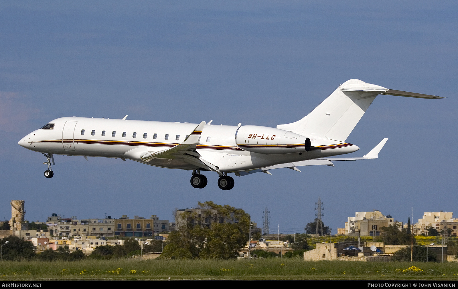 Aircraft Photo of 9H-LLC | Bombardier Global Express (BD-700-1A10) | AirHistory.net #579939