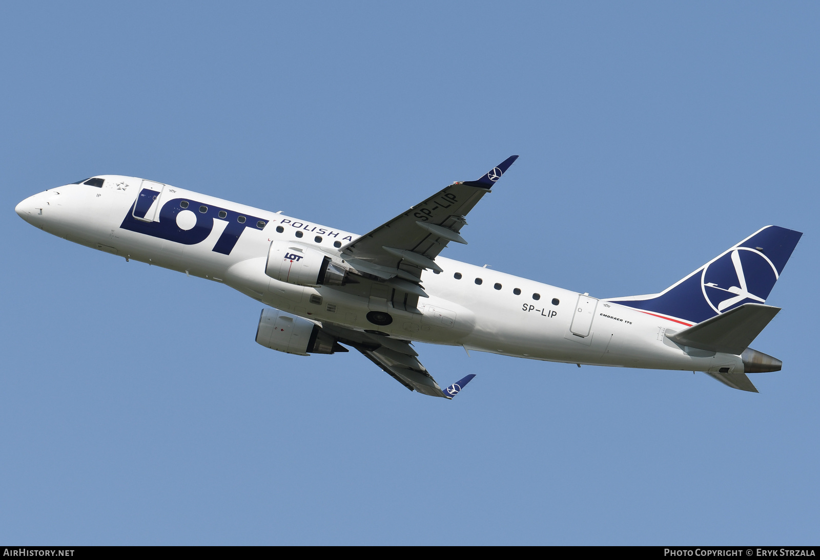 Aircraft Photo of SP-LIP | Embraer 175LR (ERJ-170-200LR) | LOT Polish Airlines - Polskie Linie Lotnicze | AirHistory.net #580003