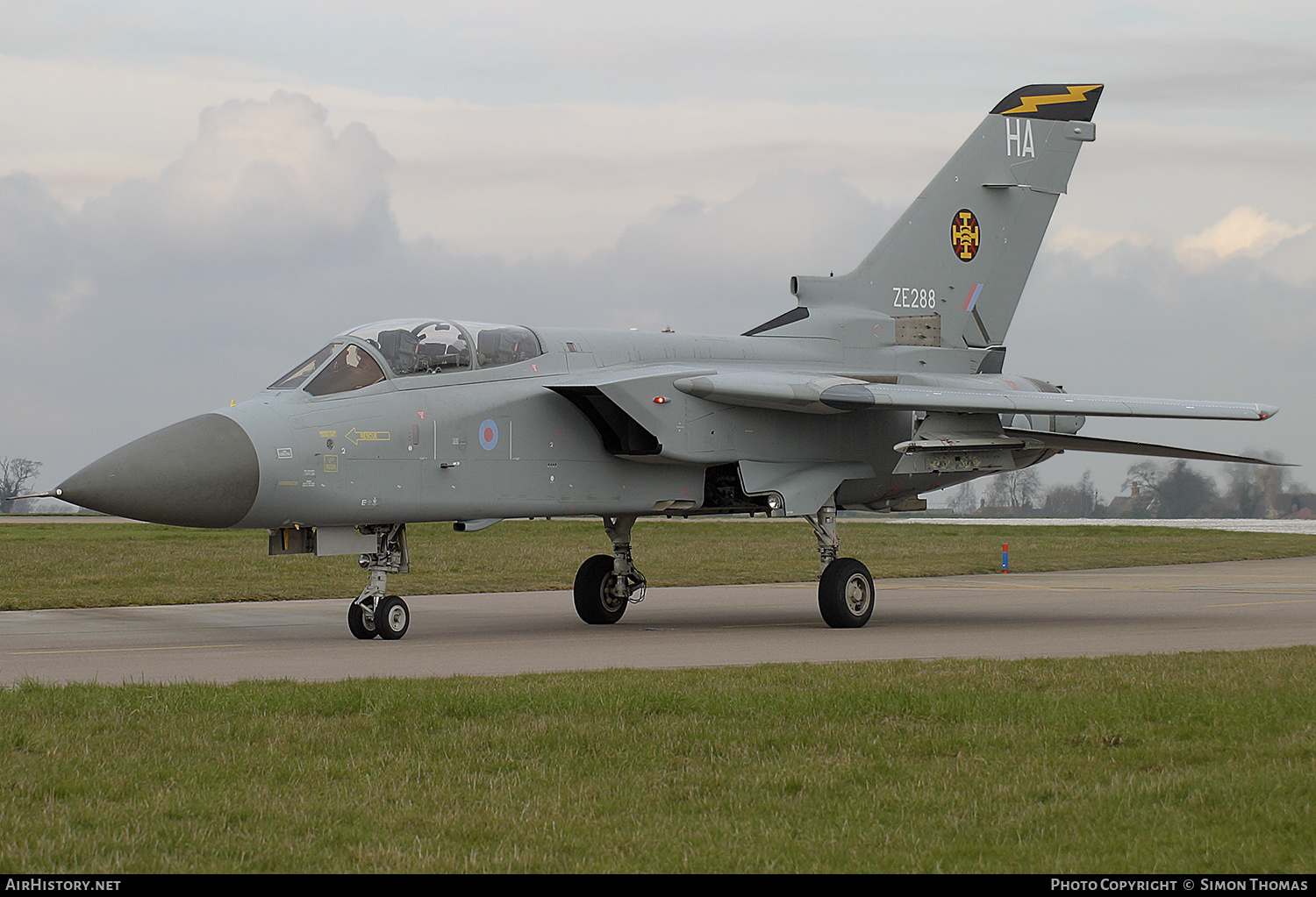 Aircraft Photo of ZE288 | Panavia Tornado F3 | UK - Air Force | AirHistory.net #580031